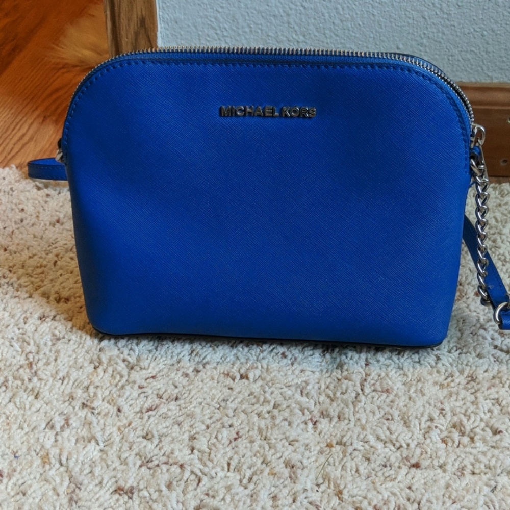 Michael Kors small crossbody purse